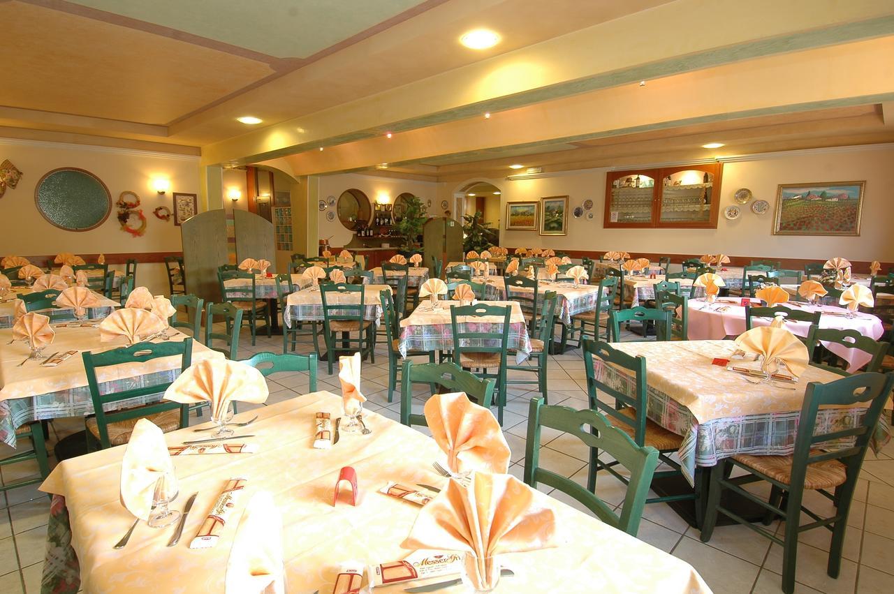 Hotel Ristorante Il Pirata San Vito di Leguzzano Экстерьер фото