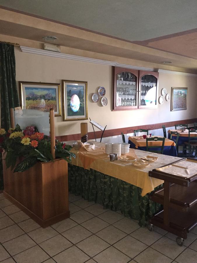 Hotel Ristorante Il Pirata San Vito di Leguzzano Экстерьер фото